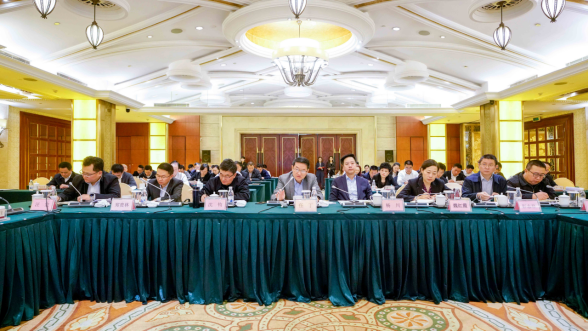 奋力冲刺2019年 积极备战2020年 美狮贵宾会集团召开2019年三季度运营分析暨工作推进会议