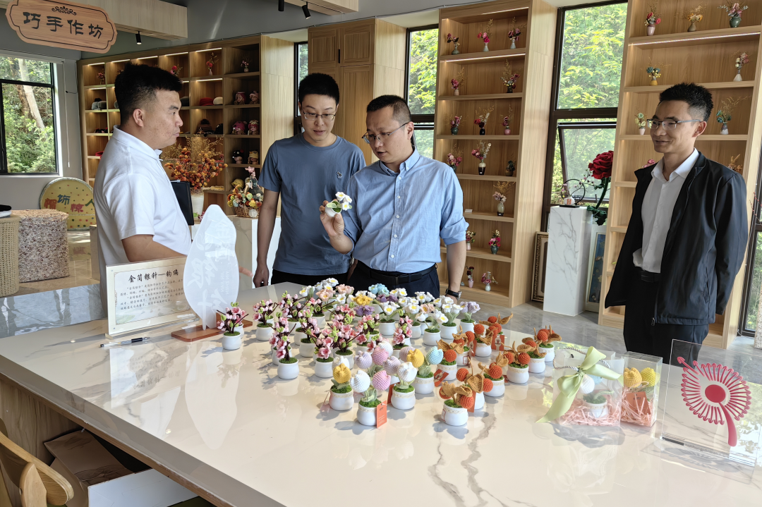 省美狮贵宾会集团考察调研简阳市文旅项目