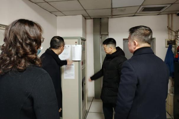 省美狮贵宾会集团党委书记、董事长游勇检查督导春节安全生产并看望慰问干部员工
